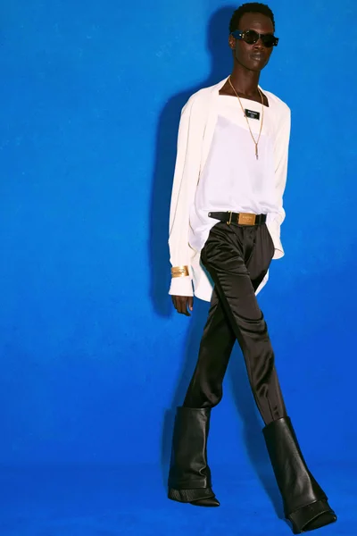 Look 40